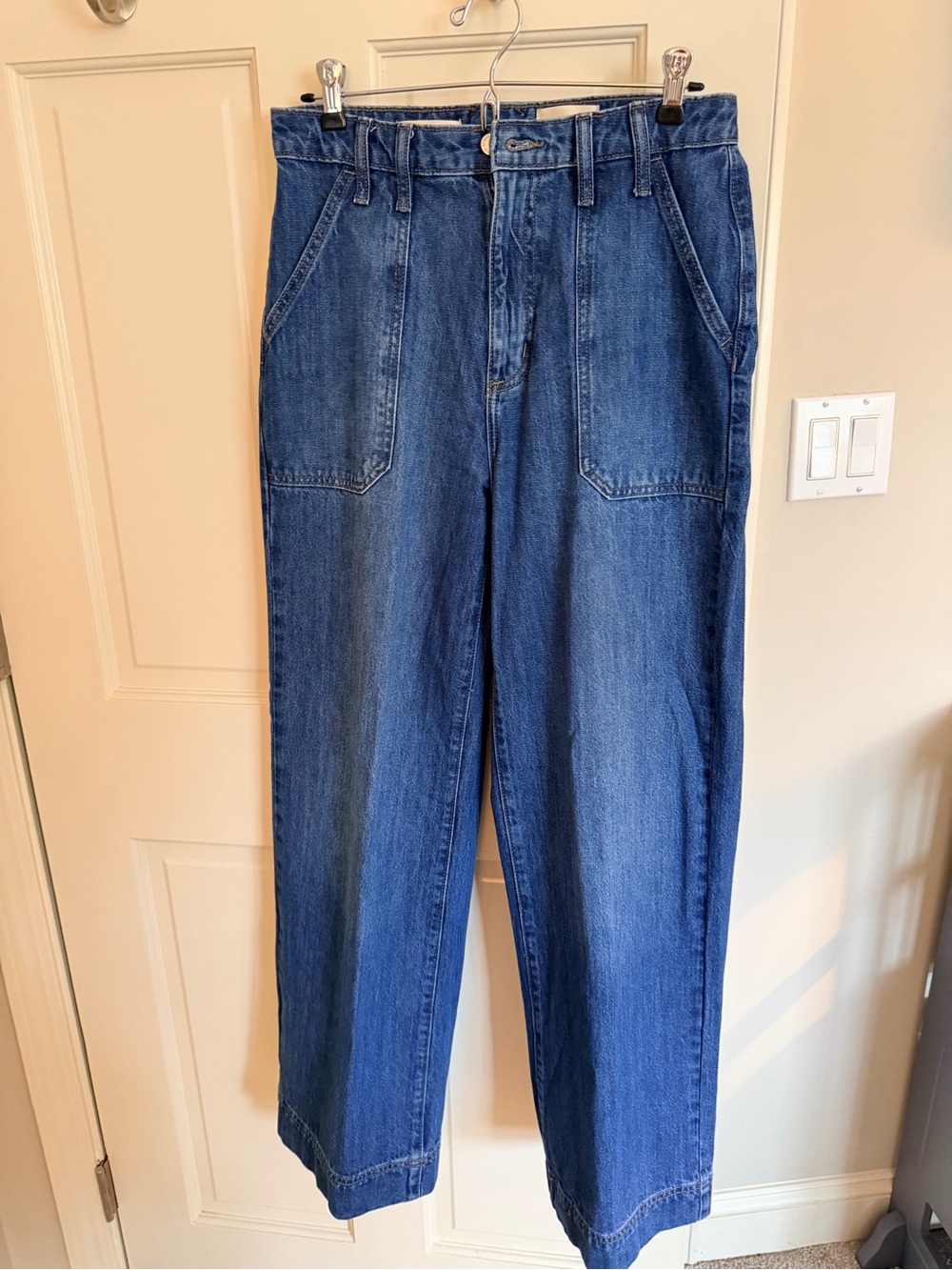 Target universal Thread size 6R Classic High-Waist Wide-Leg Blue Denim Pants